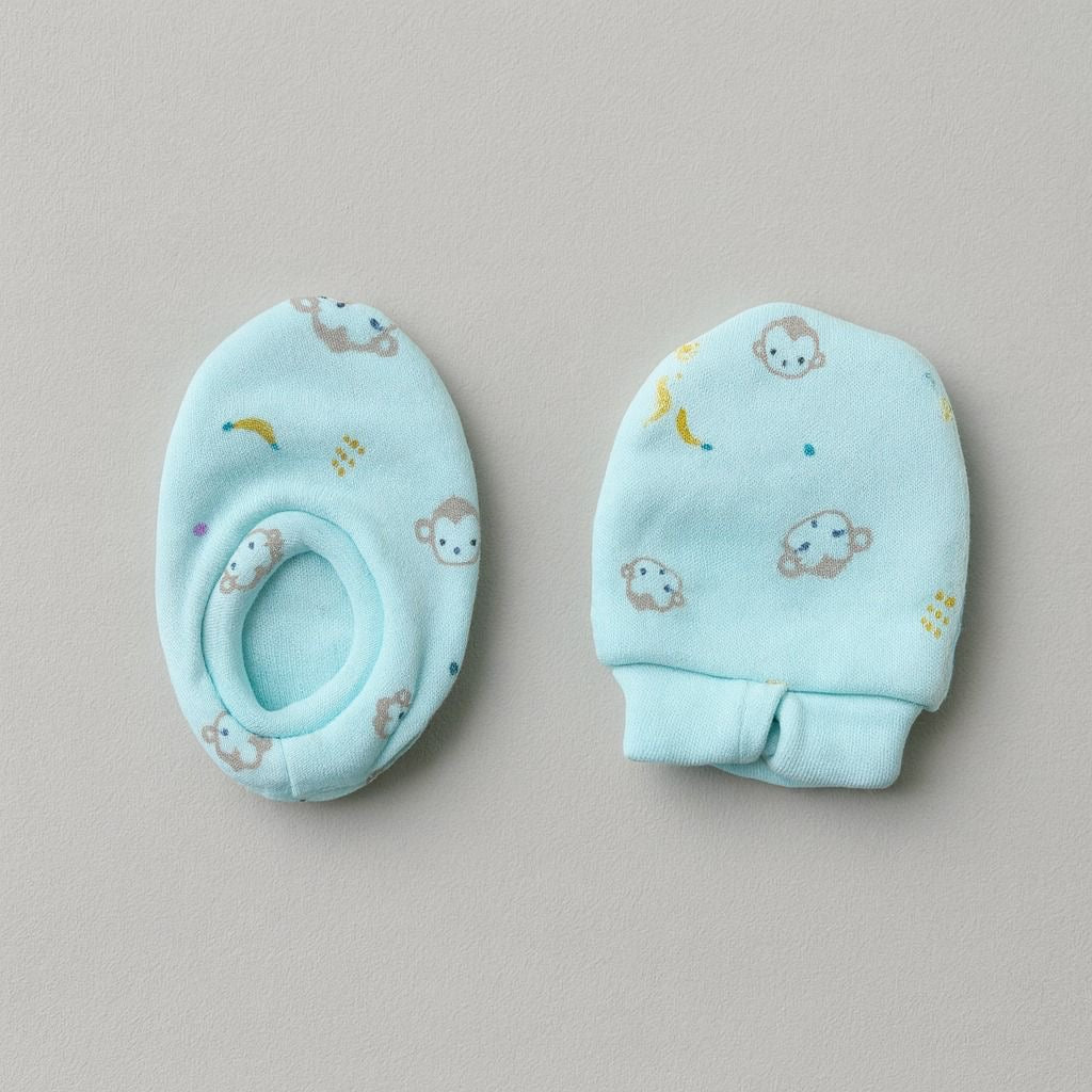 Baby Mittens & Booties- Sky Blue Cow Face