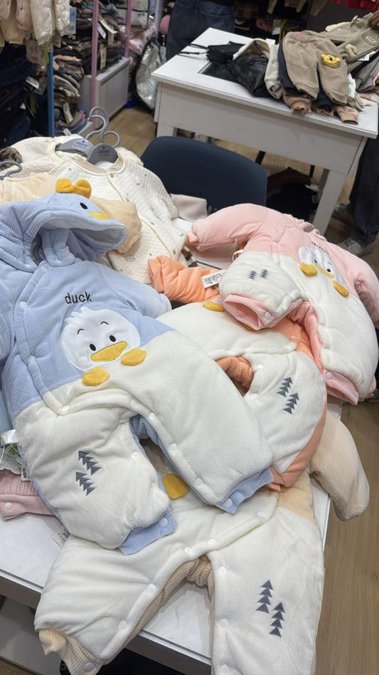 Hooded Woollen Romper With Snap Buttons - Pink Ducky