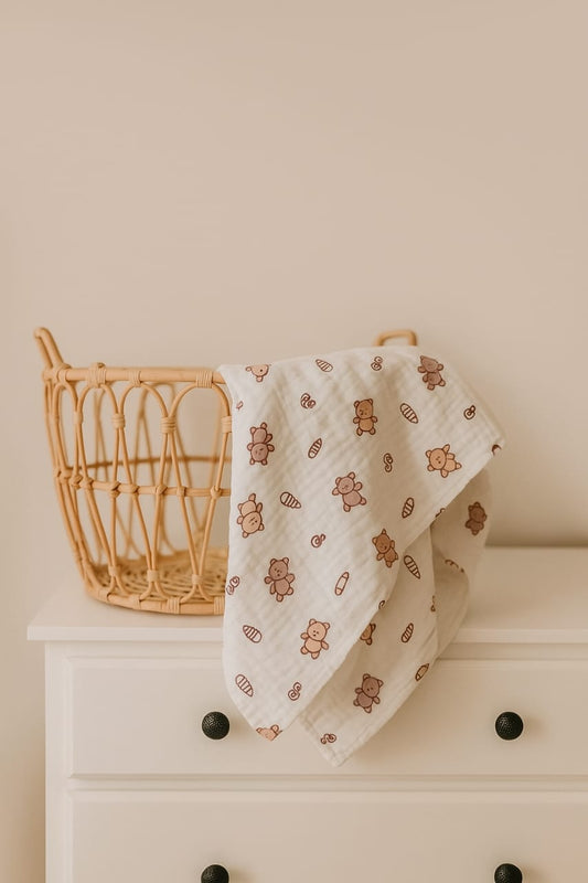 Organic Cotton Muslin Blanket - Bear Snuggle